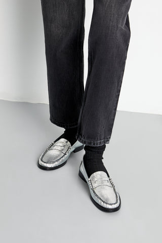 Zoe Loafers in Croc-effect Silver Leather