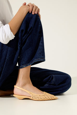 Harper Slingback Flats in Vanilla Woven Leather