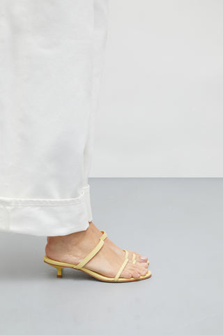 Daisy Sandals in Vanilla-coloured Leather