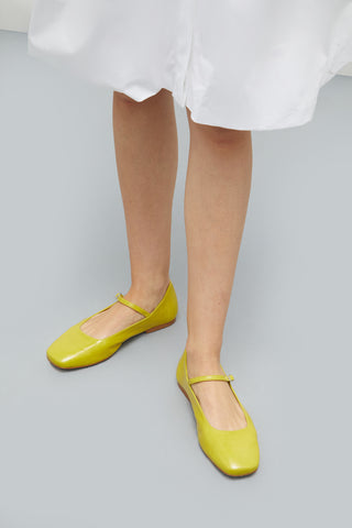 Julieta Mary Janes in Lime-coloured Patent Leather