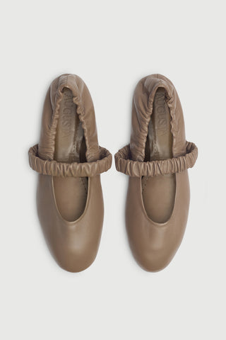 Charlie Ballet Flats in Taupe Leather