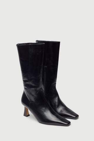 Florence Boots in Black Leather