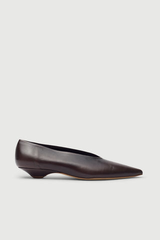 Freya Pumps in Brown Leather