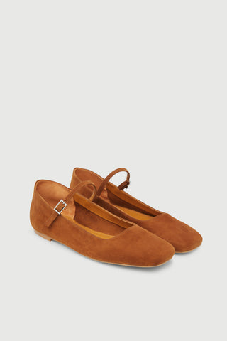 Julieta Mary Janes in Caramel Suede