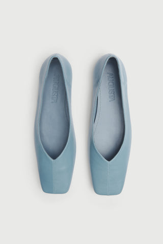 Kate Ballet Flats in Light Blue Leather