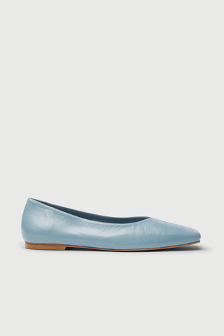 Kate Ballet Flats in Light Blue Leather