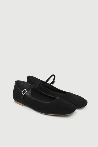 Julieta Black Suede