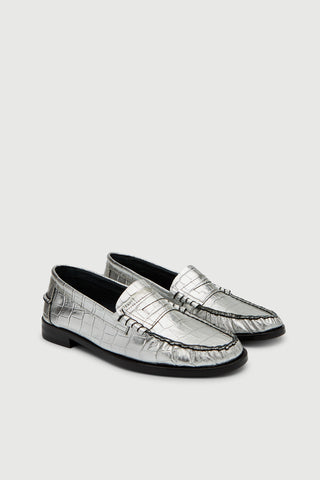 Zoe Loafers is Croc-effect Silver Leather