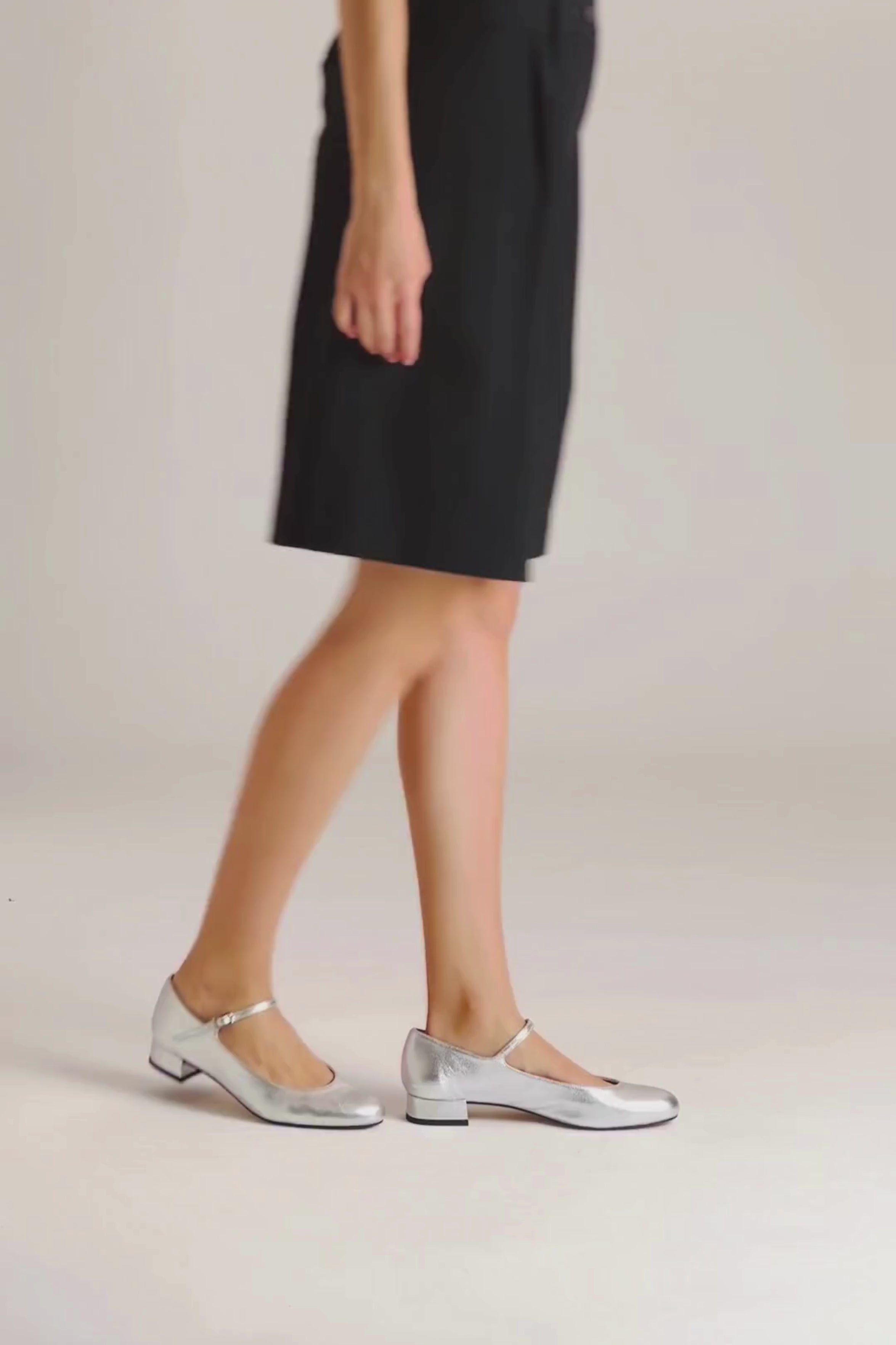 Emilia Mary Janes in Silver Leather – Augusta the Brand