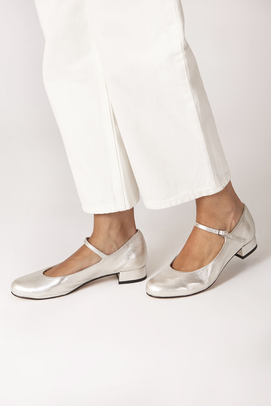 Emilia Mary Janes in Silver Leather – Augusta the Brand